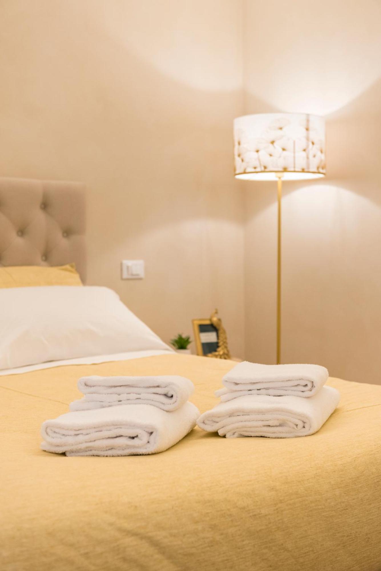 Apartmán Golden Chic - Citta Alta Bergamo Pokoj fotografie