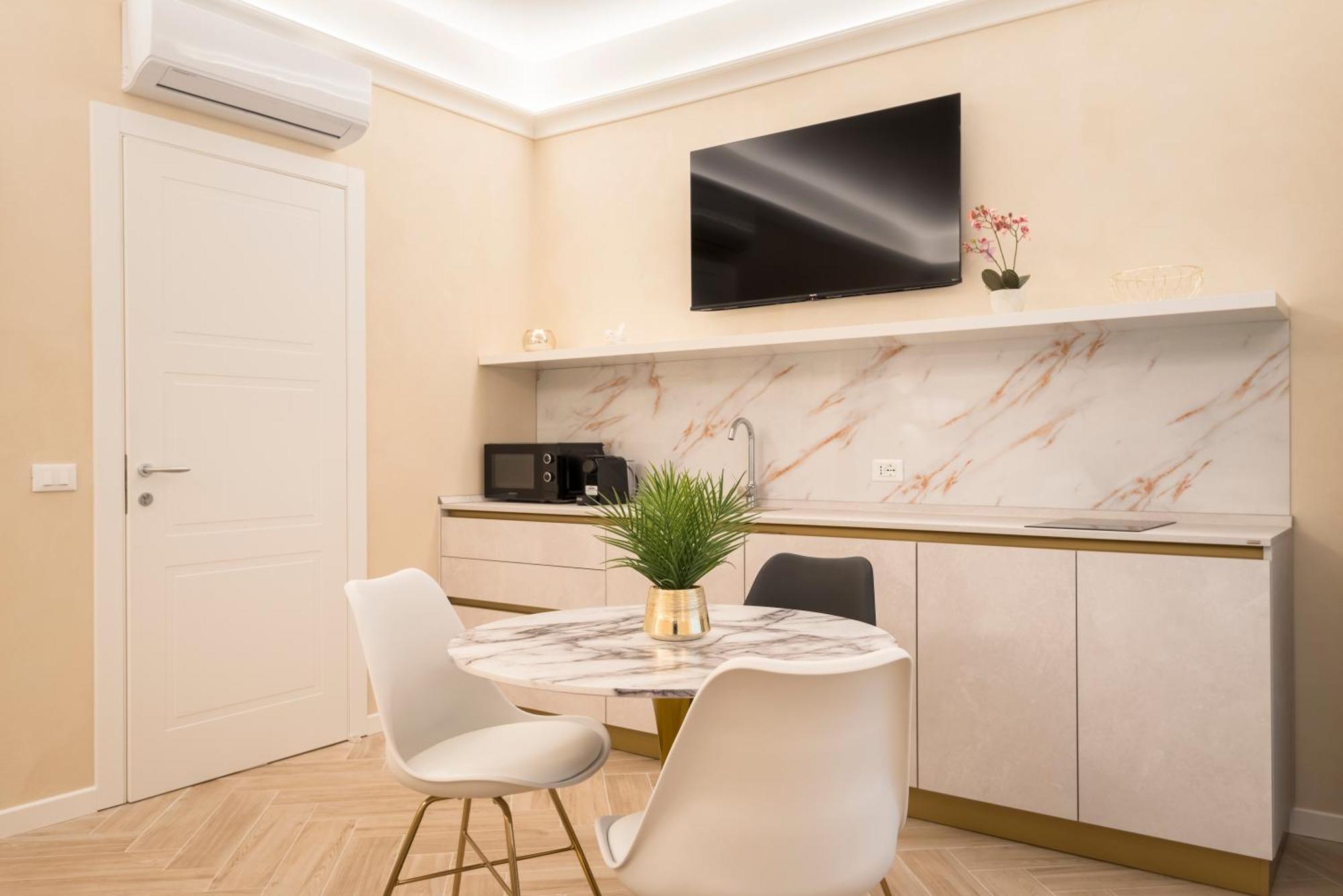 Apartmán Golden Chic - Citta Alta Bergamo Pokoj fotografie